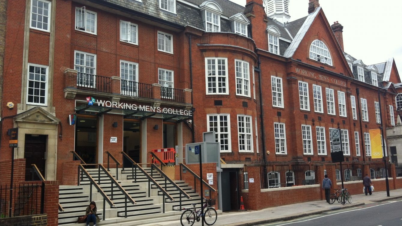 Remodelling and Roof Extension photo